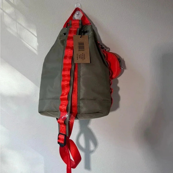 Steve Madden Backpack - Picture 5 of 7